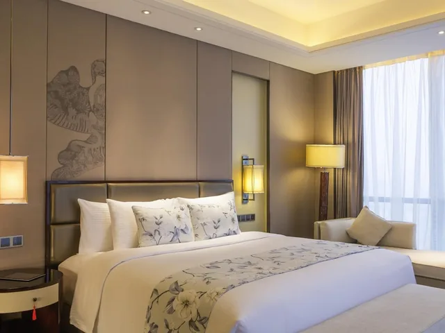 جناح بسرير كينج، Pullman Weifang 1/5
