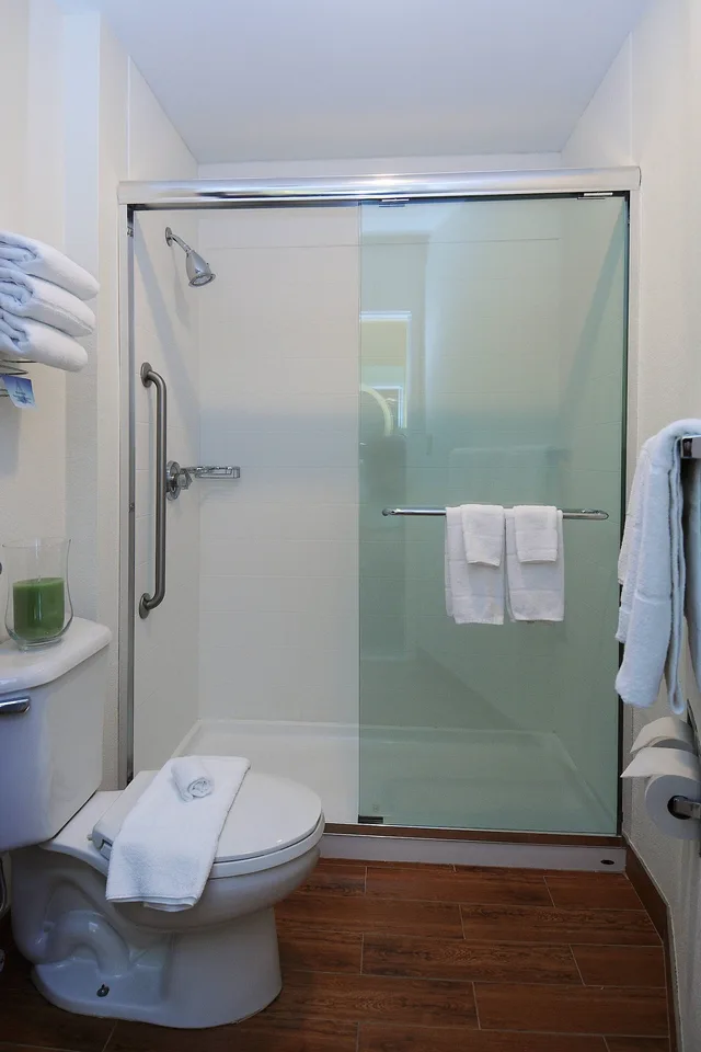 suite, multiple beds، Springhill Suites by Marriott Warwick 5/5