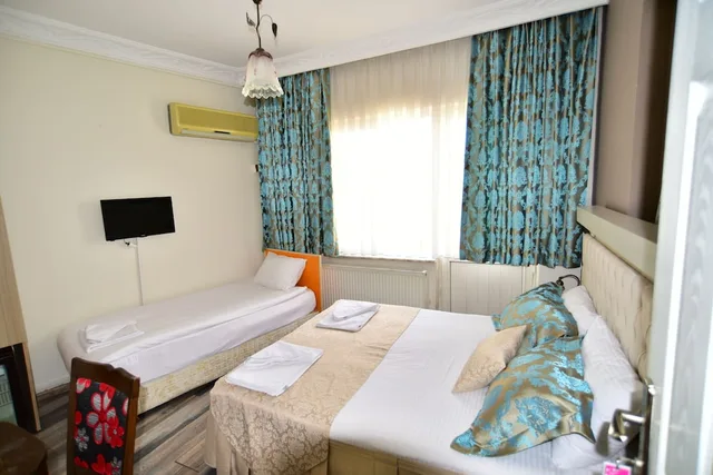 غرفة ثلاثية بسرير مزدوج وسرير فردي، Sultanahmet Hotel Han 2/3