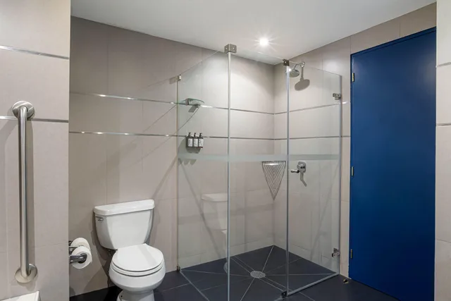 Premium, 2 Queen Beds, City View, Crowne Plaza Lima 2/3