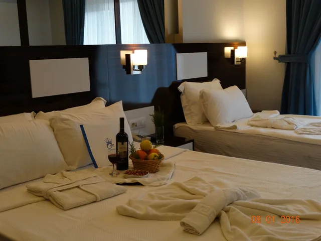 غرفة اقتصادية بسرير مزدوج وسرير فردي، Pamukkale Termal Ece Otel 3/3