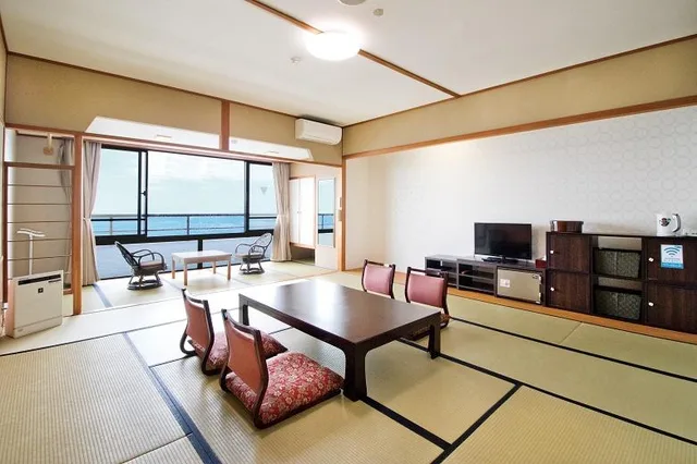 Japanese, Solo, Ocean View، Ikeuo no Mifune 1/1