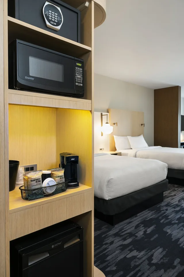 غرفة بسريرين كوين، Fairfield Inn & Suites by Marriott North Bay 2/4
