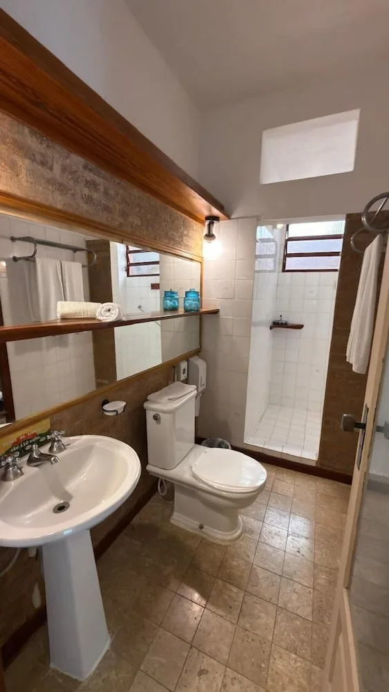 جناح بسرير كينج بإطلالة على البحر، Hotel Maison Joly 7/10