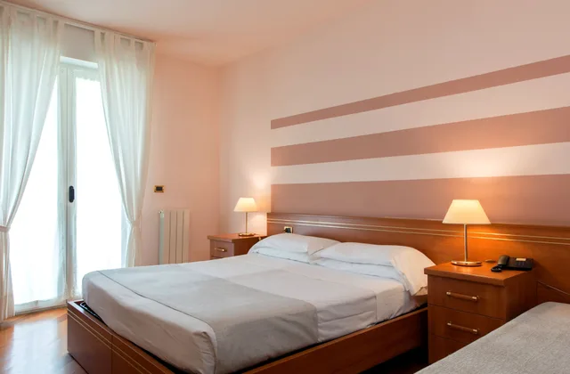غرفة بسرير كوين، Loano 2 Village Residence Hotel 8/10