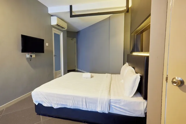 غرفة غراند ديلوكس بسرير كوين، B&S Boutique Hotel 3/10