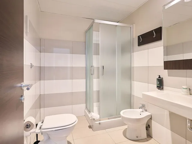 غرفة سوبيريور بسريرين منفصلين، B&B Hotel Napoli 3/5