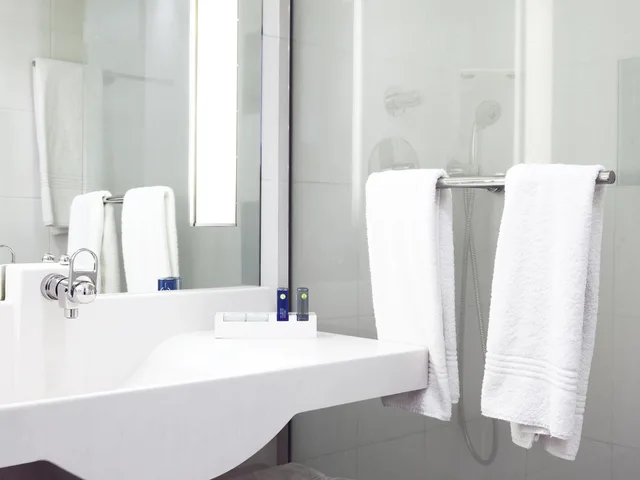 غرفة تنفيذية بسرير كوين، Novotel York Centre 4/4