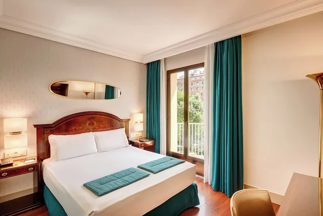 غرفة كلاسيكية خارجية بسرير مزدوج بإطلالة، Sercotel Gran Hotel Conde Duque 3/8