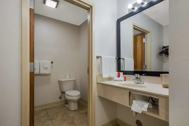 غرفة بسريرين كوين يُسمح فيها بالحيوانات الأليفة، SureStay Hotel By Best Western Whittington 5/5
