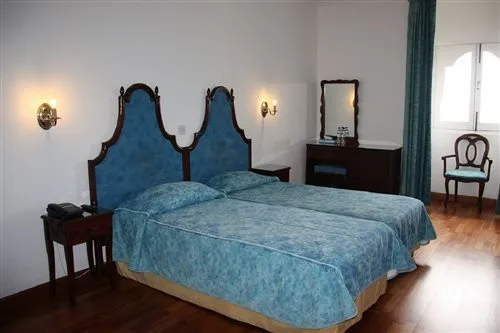 غرفة مفردة بسريرين منفصلين، Castille Hotel Malta 1/3