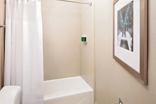 استوديو بسرير كينج مع أريكة، SpringHill Suites by Marriott El Paso 5/7