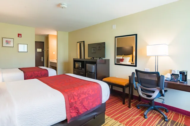 غرفة بسريرين مزدوجين لذوي الإعاقة، Days Inn By Wyndham Arlington 8/10