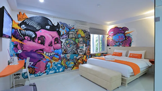 senior، FIZZ HOTEL LOMBOK 1/1