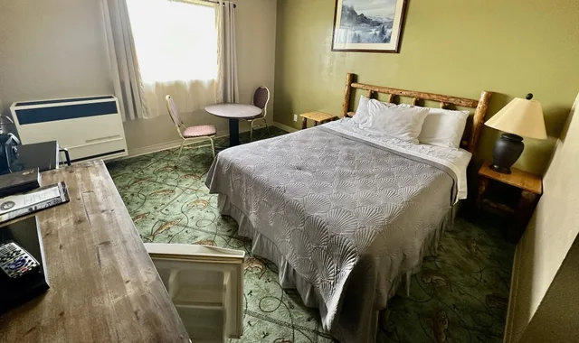 غرفة كومفورت بسرير مزدوج، Alaska Anglers Inn 1/1