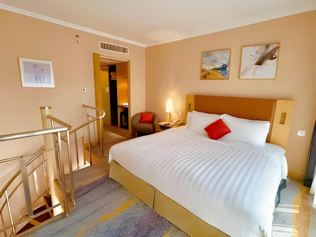 Duplex, Family Suite, Executive, Beijing XinQiao Hotel 1/2