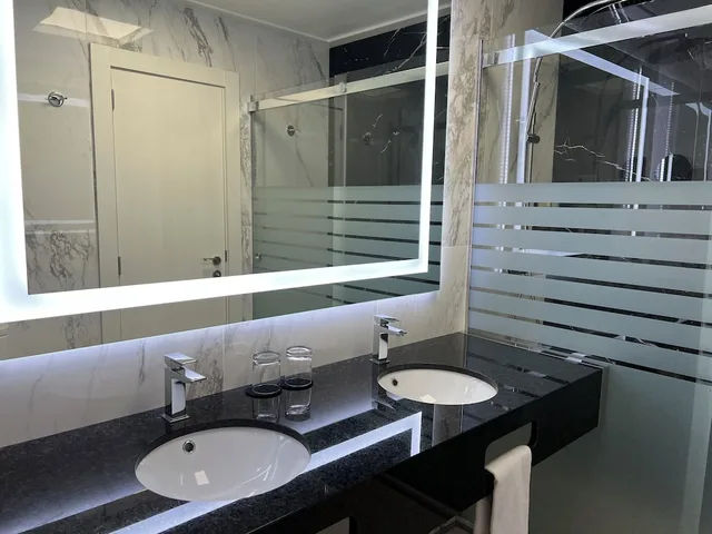 غرفة تنفيذية بسرير كينج، Hotel Saray 6/7