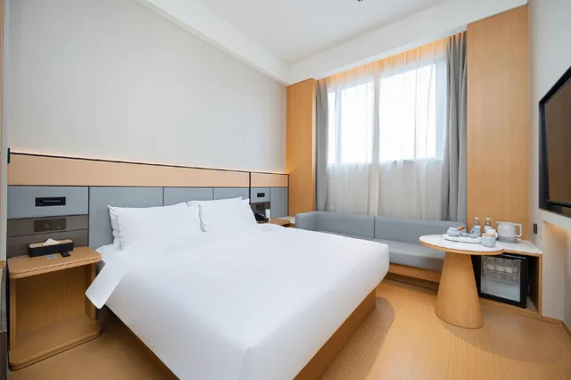 غرفة بزنس بسرير كوين، JI Hotel (Fuzhou North Railway Station Area Wusi Road) 2/2