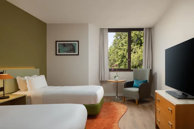 Classic, Twin Beds, DoubleTree by Hilton Luxembourg 7/10
