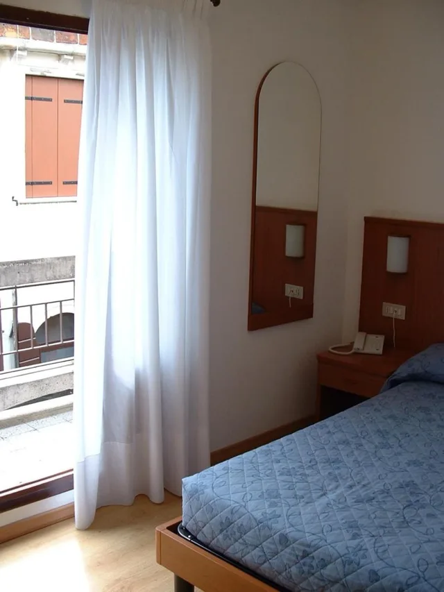 Deluxe, Single, Balcony, Hotel Caprera 3/10