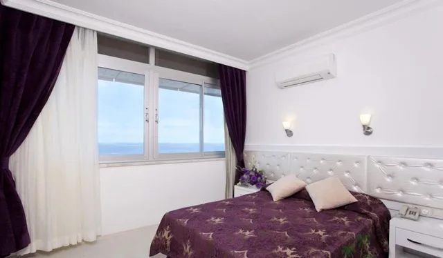 غرفة قياسية بسريرين منفصلين بإطلالة على البحر، Azak Beach Hotel 3/5