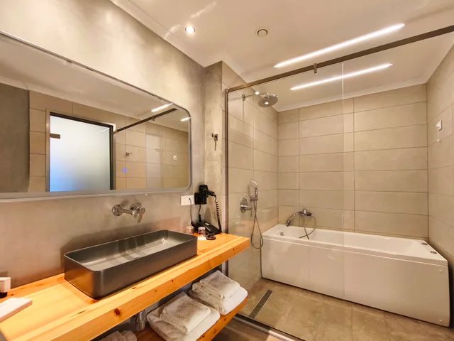 جناح بريميوم، Hotel Europa Olympia 7/8