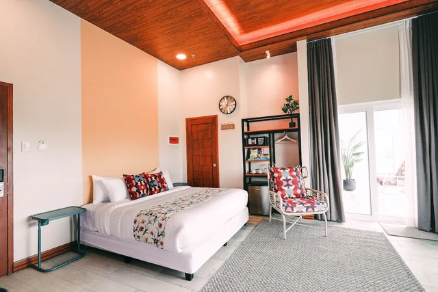Lodge, Suite, King Bed، Kimberly Tagaytay Hotel 2/3