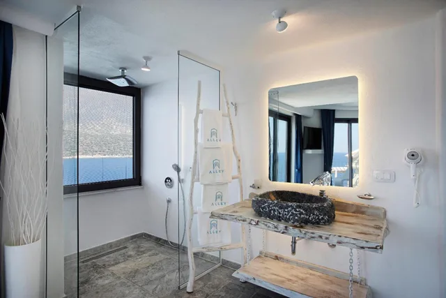 جناح جونيور بإطلالة على البحر، Alley Prime Hotel 9/10