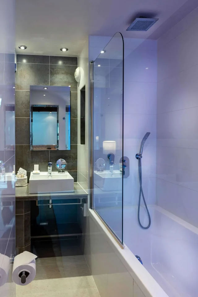 غرفة سوبيريور بسريرين منفصلين، Best Western Plus Le Lavarin 5/5