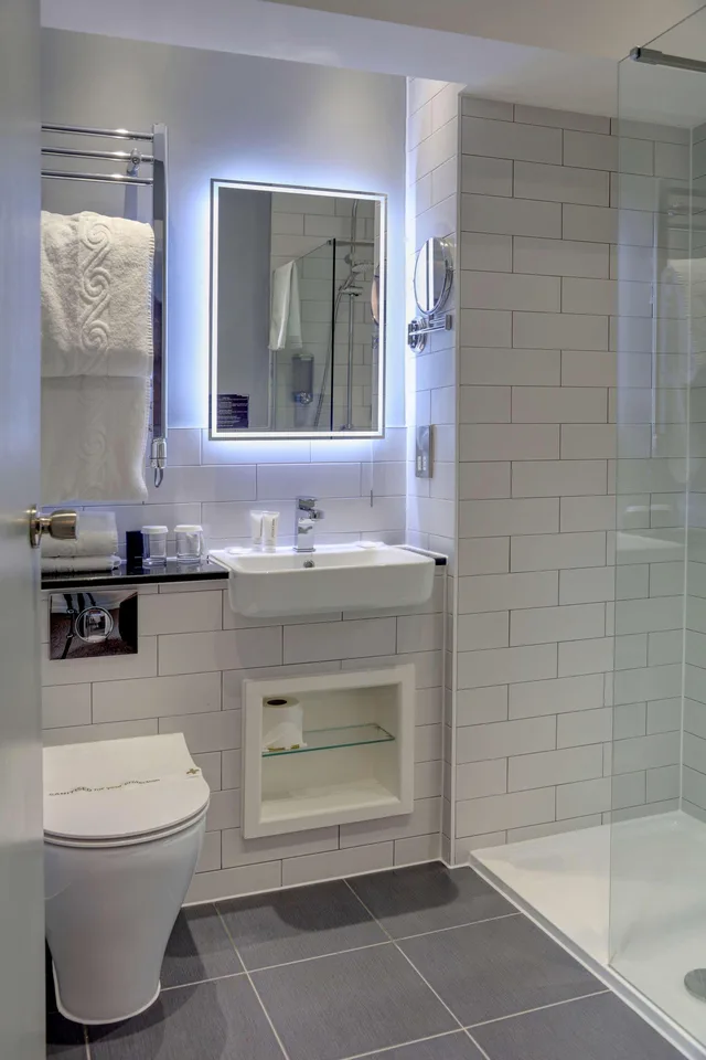 غرفة بسريرين، Lancashire Manor Hotel, BW Signature Collection by Best Western 3/4