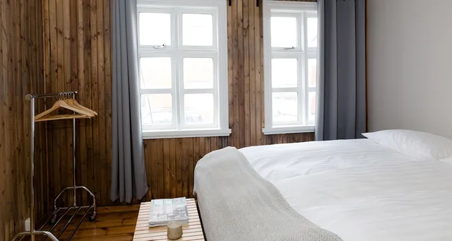 شقة بسريرين كوين بغرفتي نوم، Old Charm Reykjavik Apartments 1/2