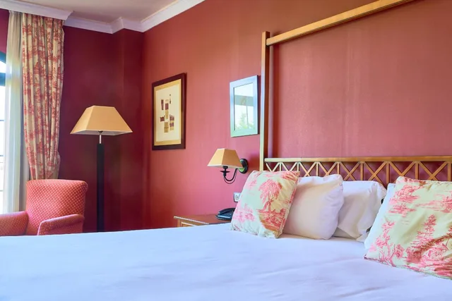 جناح جونيور ديلوكس، Fontecruz Avila Golf Hotel 3/9
