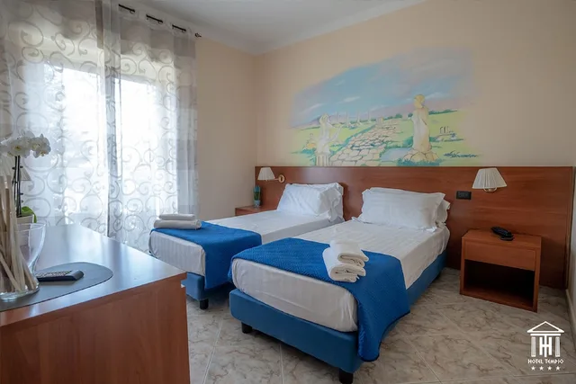 غرفة كلاسيكية بسرير كوين، Hotel Tempio 2/5