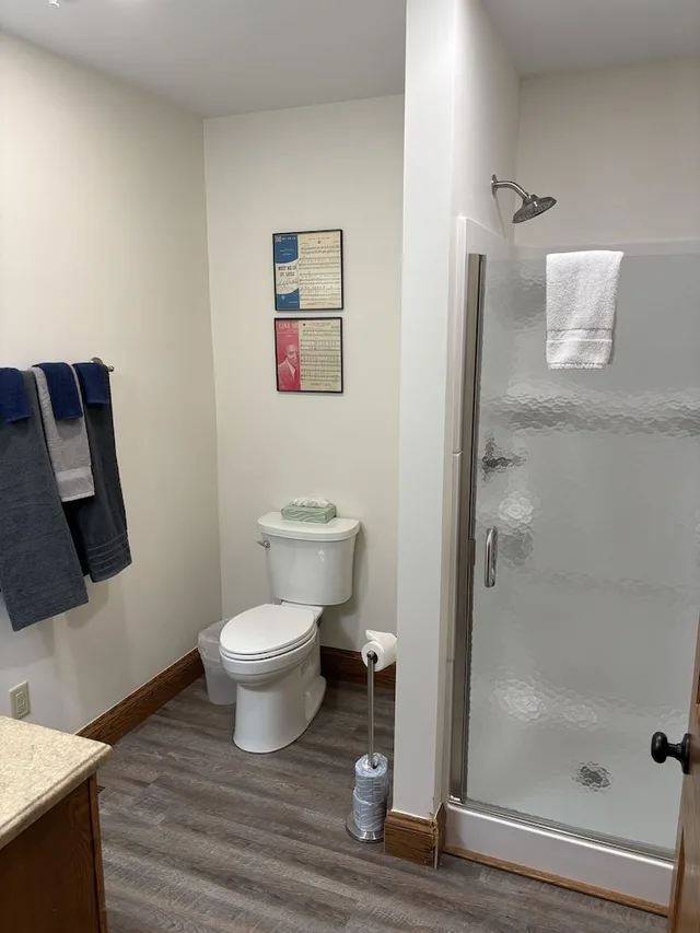جناح بسرير كينج، Hermann Crown Suites 9/10