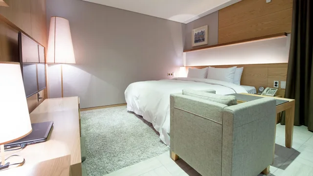 غرفة قياسية بسرير كوين، Hotel Rian 7/10