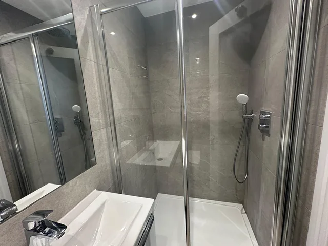 غرفة ديلوكس بسرير كينج، Arran House Hotel 5/6