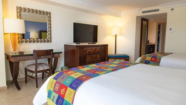 Platinum, 2 Double Beds, Ocean View، Princess Mundo Imperial 3/6