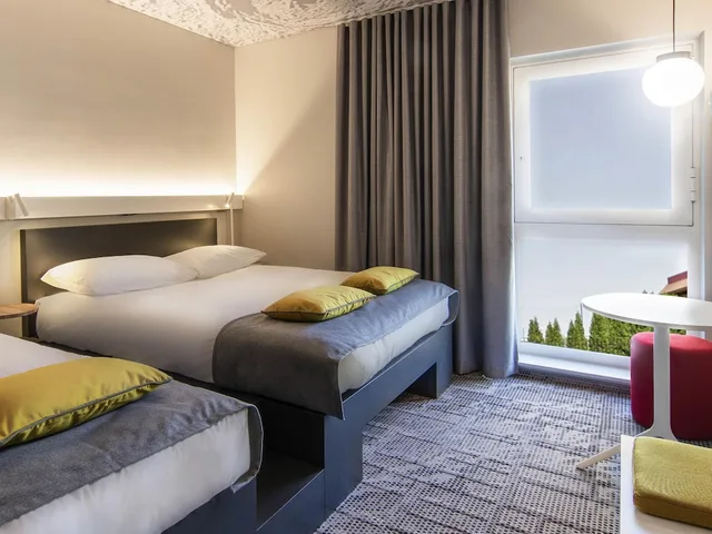 غرفة ثلاثية بسرير مزدوج وسرير فردي، Ibis Tallinn Center 4/8