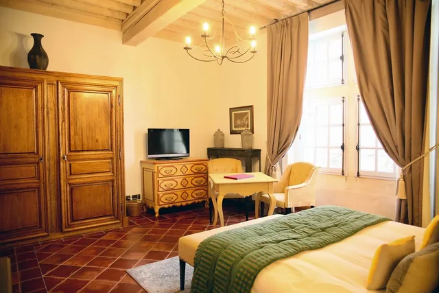 غرفة كلاسيكية بسرير مزدوج، Villa Mazarin Aigues Mortes 2/2