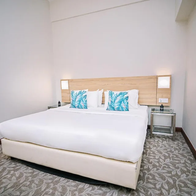 Standard King, Kingston Hotel 10 @ Bukit Jalil 2/6
