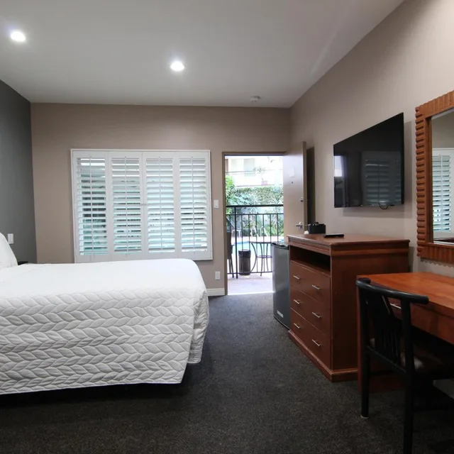 غرفة بسرير كوين لذوي الإعاقة، Dunes Inn Wilshire 3/9