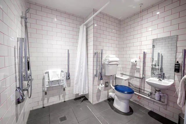 غرفة بسرير كوين لذوي الإعاقة، ibis Styles Glasgow Centre George Square 9/9