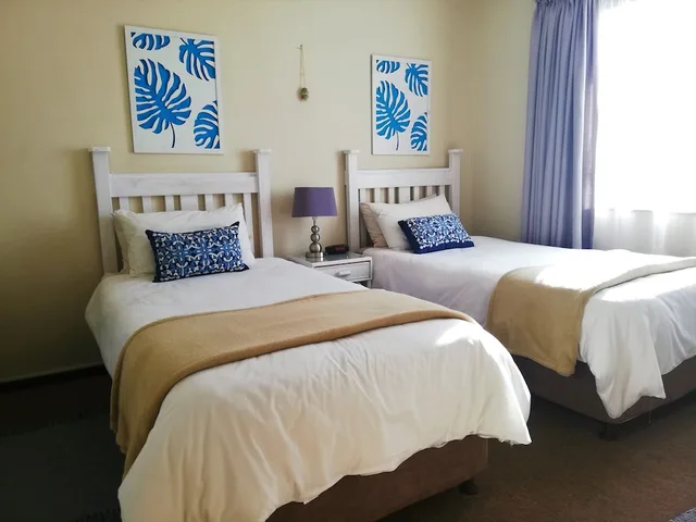 غرفة بسريرين منفصلين، Blouberg Dolphin Inn 2/6