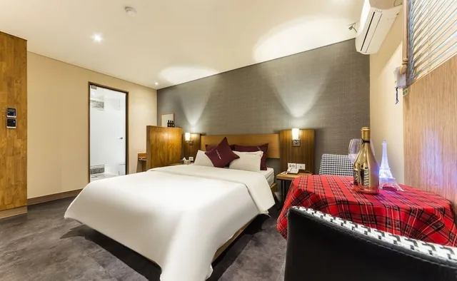 غرفة ديلوكس بسرير مزدوج، Incheon Soma Hotel 2/3