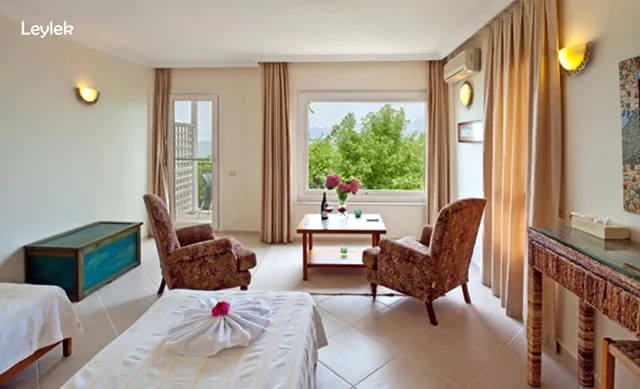 غرفة بسريرين منفصلين مع أريكة، Ece Boutique Hotel 1/1
