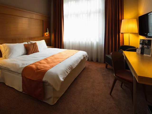غرفة قياسية بسرير كينج، Mercure Ostrava Center Hotel 4/9