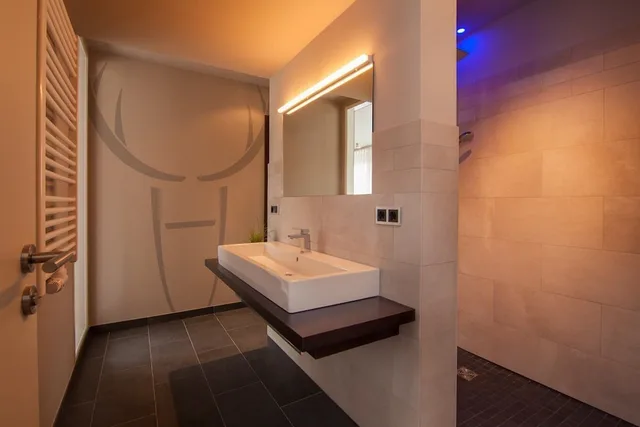 جناح جونيور بسرير مزدوج، Hotel Platzhirsch 6/6