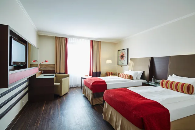 غرفة سوبيريور بسرير مزدوج، DoubleTree by Hilton Berlin Ku’damm 3/5