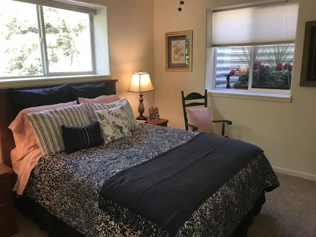 جناح بسريرين كوين بغرفتي نوم، Bridal Veil B&amp;B 1/1