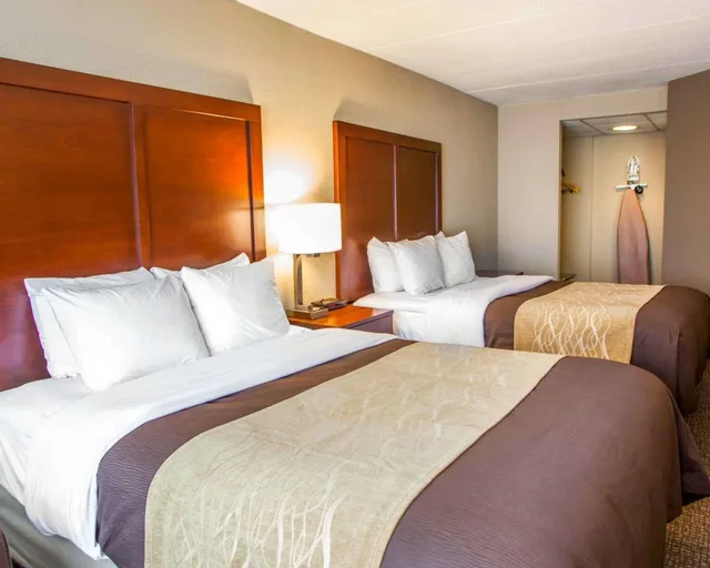 Room, 2 Double Beds, Accessible, Quality Inn & Suites Orland Park - Chicago 1/3